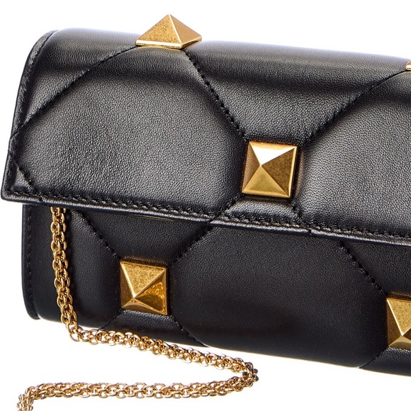 VALENTINO Roman Stud Leather Wallet on Chain- BRAND NEW-FULL SET- - Picture 1 of 8